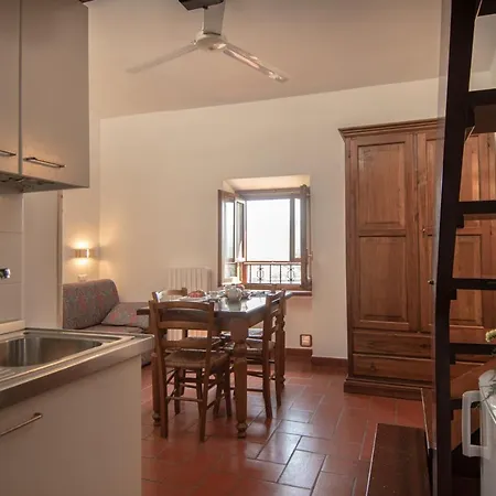 City Center - Happy Apartment *